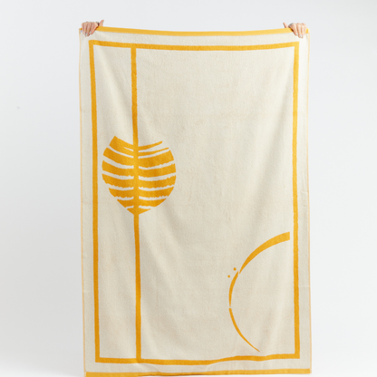 The Bee Towel