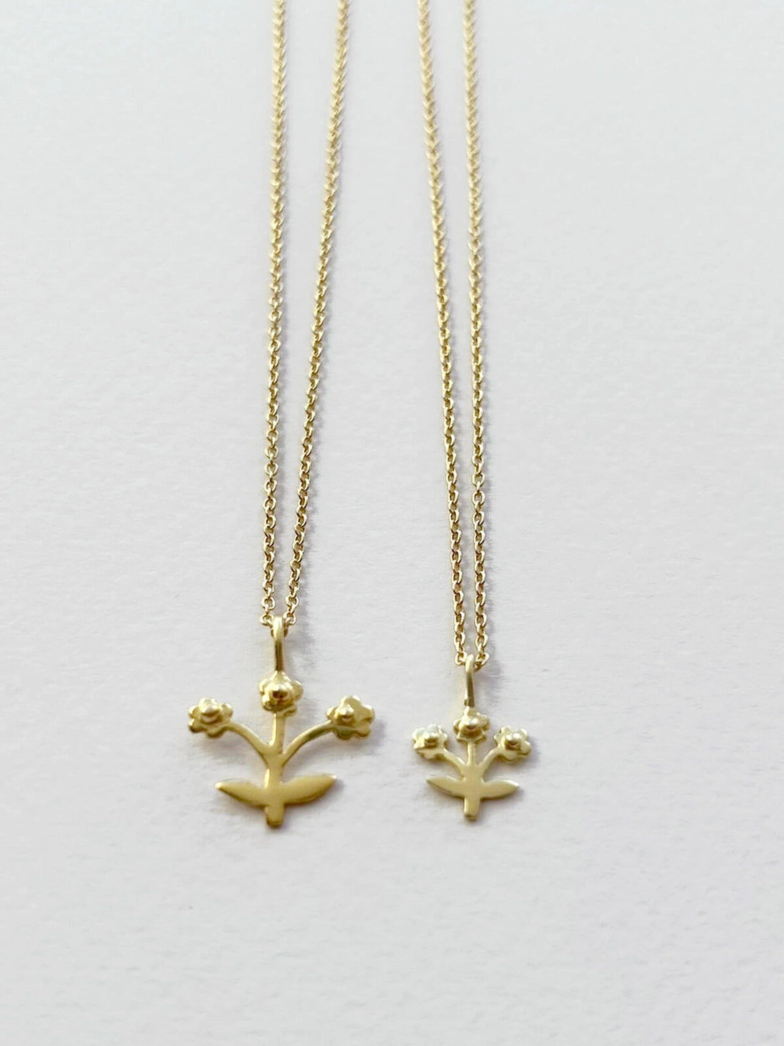 Gold Flower Necklace (Small)